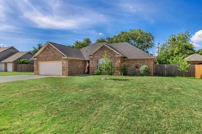 409 Edgewood Terrace, Boyd TX 76023 - Photo 4