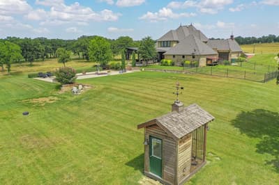 354 Ballpark Way, Jacksboro TX 76458 - Photo 5