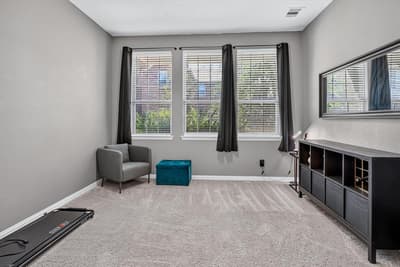 243 Woodson Street, Irving TX 75063 - Photo 5