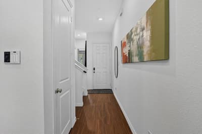243 Woodson Street, Irving TX 75063 - Photo 4