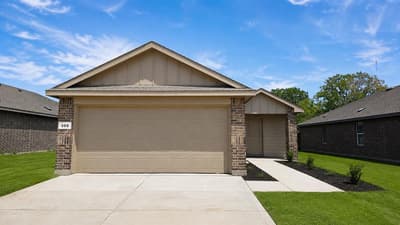 305 WAYLAND Street, Keene TX 76059