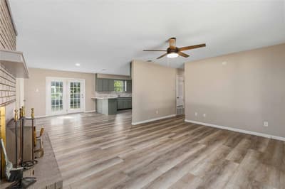 209 S Austin Street, De Leon TX 76444 - Photo 5