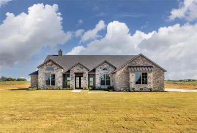 115 Red Bud Road, Boyd TX 76023