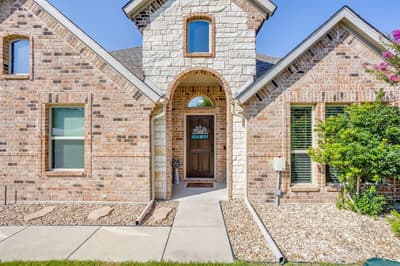 106 Hannah Court, Weatherford TX 76085 - Photo 2