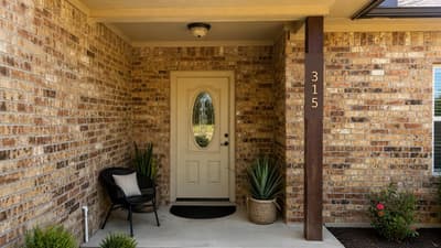 315 E Brockett Street, Sherman TX 75090 - Photo 2