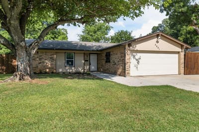 2801 Rosebud Lane, Richland Hills TX 76118 - Photo 5