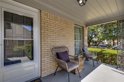 2518 Marvin Avenue, Dallas TX 75211 - Photo 4