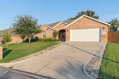 3733 Cecelia Lane, Forest Hill TX 76140 - Photo 2