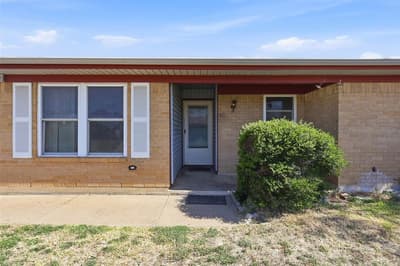 2107 10th Street, Mineral Wells TX 76067 - Photo 4