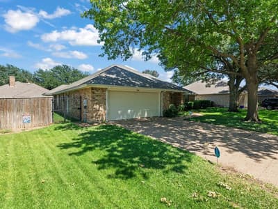 7005 Baseline Lane, Fort Worth TX 76133 - Photo 2