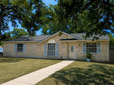 5000 Lasalle Drive, Arlington TX 76016 - Photo 2