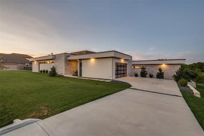 3120 Sanctuary Drive, Grand Prairie TX 75104 - Photo 3
