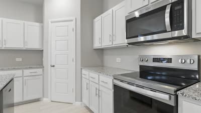 3004 MAPLE ORCHARD Lane, Fort Worth TX 76140 - Photo 5