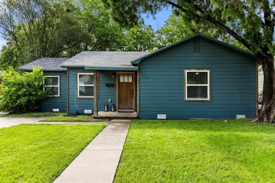 3700 Charlton Avenue, Waco TX 76711