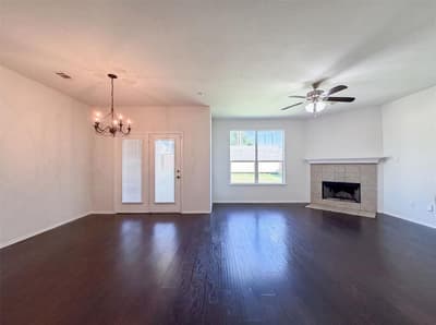 1411 Niagara Falls Court, Arlington TX 76002 - Photo 3
