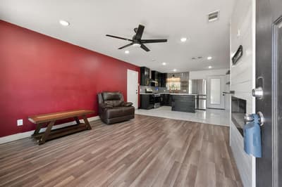 2611 Hardy Place, Arlington TX 76010 - Photo 5