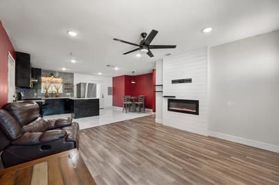 2611 Hardy Place, Arlington TX 76010 - Photo 4