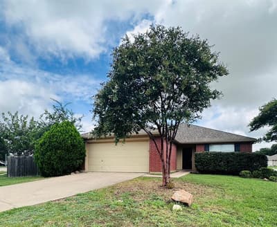 8600 Hawkview Drive, Fort Worth TX 76179