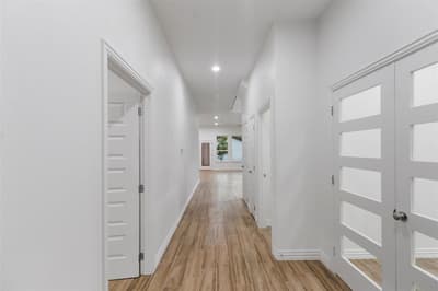 4112 Balch Drive, Dallas TX 75216 - Photo 3