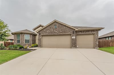 1125 Belsay Lane, Saginaw TX 76131 - Photo 2