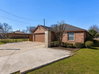 3809 S Peachtree Road, Balch Springs TX 75180 - Photo 2