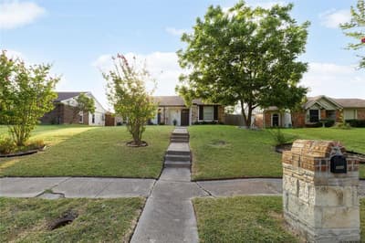 2022 High Summit Drive, Garland TX 75041 - Photo 2