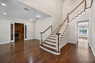 2410 GREEN PARK Drive, Arlington TX 76017 - Photo 2