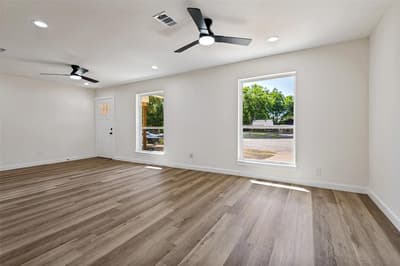 1631 Western Park Court, Dallas TX 75211 - Photo 5