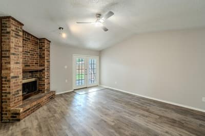 1514 Hindsdale Drive, Richardson TX 75081 - Photo 2