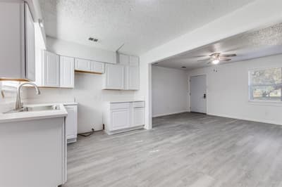 12900 Quail Drive, Balch Springs TX 75180 - Photo 3