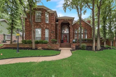 2805 Pine View Drive, Grapevine TX 76051 - Photo 2