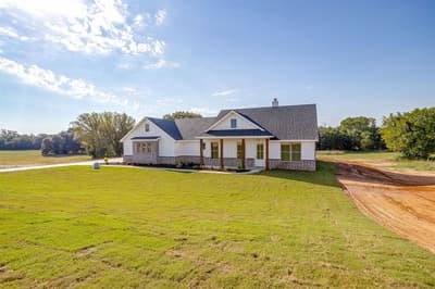 217 Kilkenny Road, Poolville TX 76487 - Photo 2