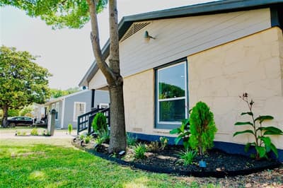 1814 Melbourne Avenue, Dallas TX 75224 - Photo 2