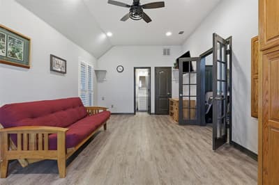8904 Woodlawn Drive, Granbury TX 76049 - Photo 5