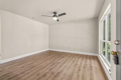 6402 Claude Court, Fort Worth TX 76135 - Photo 4