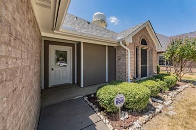 1023 Porter Place, Sanger TX 76266 - Photo 3