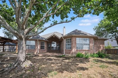 11 Mary Lou Court, Mansfield TX 76063