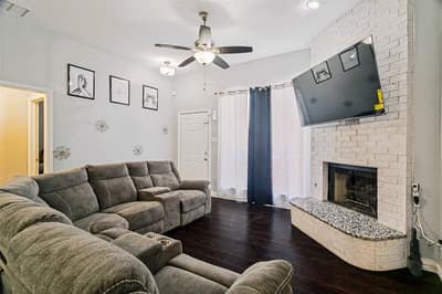 1228 Falcon Trail, Bedford TX 76021 - Photo 4