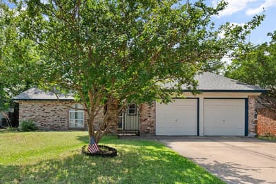 2508 Mardell Drive, Arlington TX 76016 - Photo 3