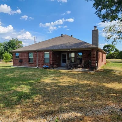 1209 Sherman Street, Tioga TX 76271 - Photo 3