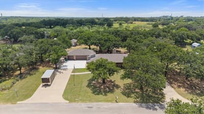 902 Greenbriar Drive, Joshua TX 76058 - Photo 2