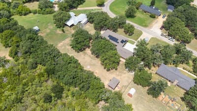 902 Greenbriar Drive, Joshua TX 76058 - Photo 5