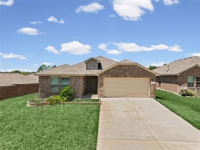 161 Anderson Mill Street, Azle TX 76020 - Photo 2