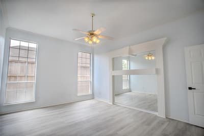1806 Frosted Hill Drive, Carrollton TX 75010 - Photo 4