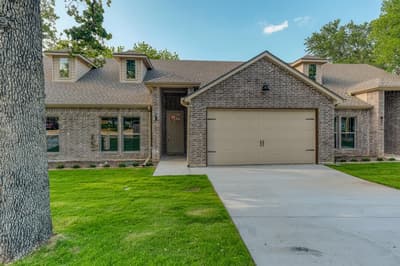 508 W 0AK Street, Weatherford TX 76086 - Photo 2