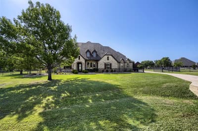1501 Willow Tree Drive, Fort Worth TX 76052