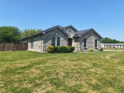 3027 Ames Road, Lancaster TX 75134 - Photo 3