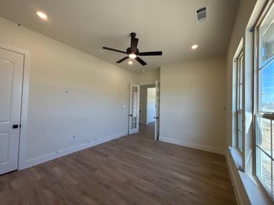 703 Water Side Drive, Van Alstyne TX 75495 - Photo 4