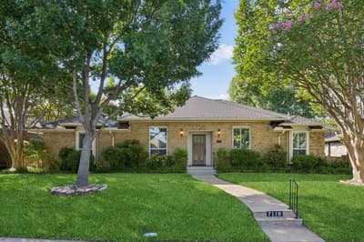 7118 Winedale Drive, Dallas TX 75231 - Photo 2