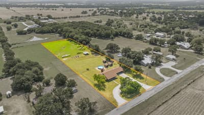 1642 Salesville Road, Mineral Wells TX 76067 - Photo 2